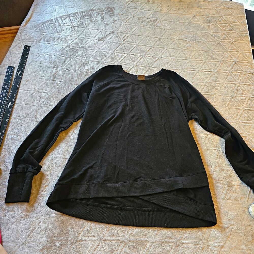 Daisy Fuentes Fit Women's Black Pullover Sweatshirt XL Crew Neck Thumbholes